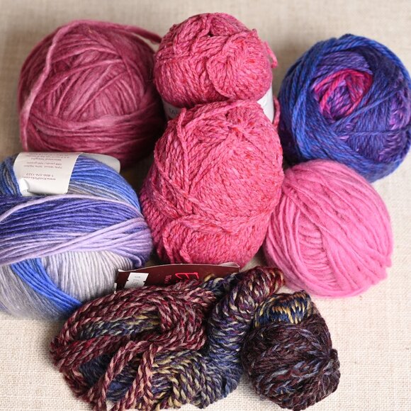 Other - Destash - Yarn Grab Bag - approx 450 grams